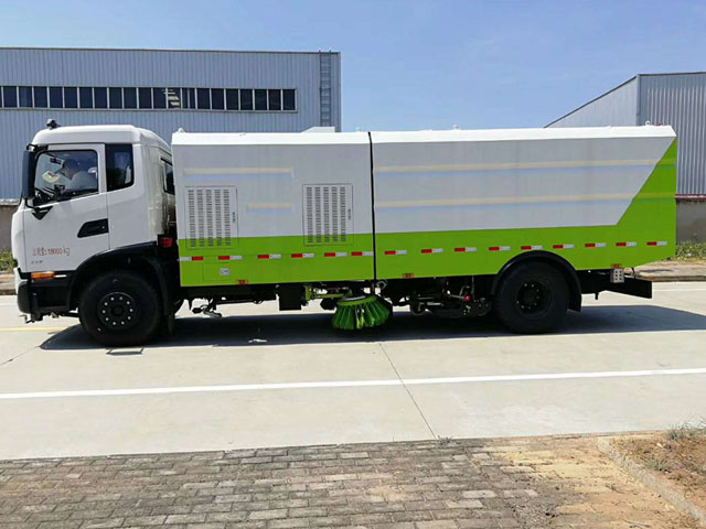 東風(fēng)天錦天然氣國(guó)六洗掃車(chē)圖片3